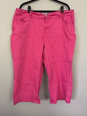 YMI Hot Pink Capris